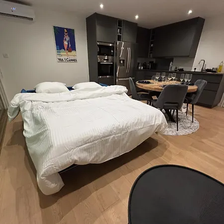 T2 Refait A Neuf A 50m De La Moure Rouge Apartmán *