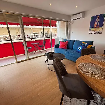 T2 Refait A Neuf A 50m De La Moure Rouge * Κάννες