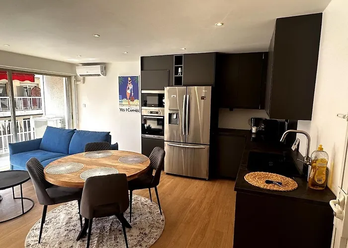 Apartament T2 Refait A Neuf A 50m De La Moure Rouge Cannes