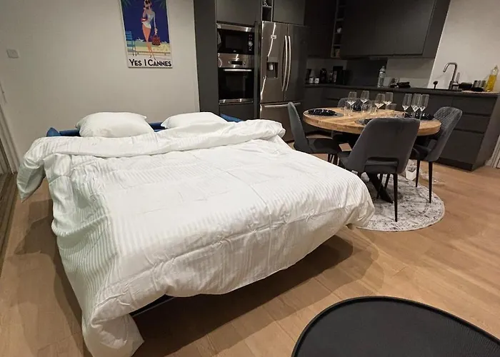 T2 Refait A Neuf A 50m De La Moure Rouge Apartament *